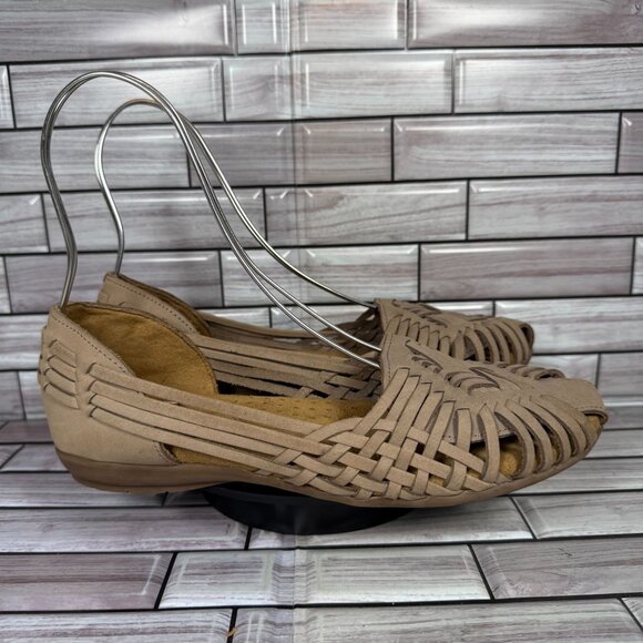 Natural Soul Women's Taupe Woven Leather Slip-On Flat Shoe Size 8.5 - Picture 1 of 8